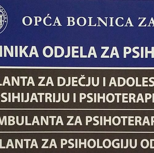 natpis Tri psihijatrijske ambulante započele s radom u novouređenim prostorima Poliklinike