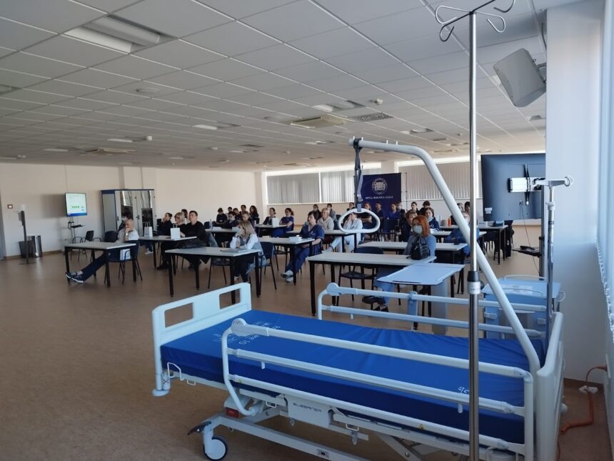 Slika 2 U Općoj bolnici Zadar održan je tečaj III. kategorije pod nazivom “Utjecaj higijene okoliša na sigurnost pacijenta”