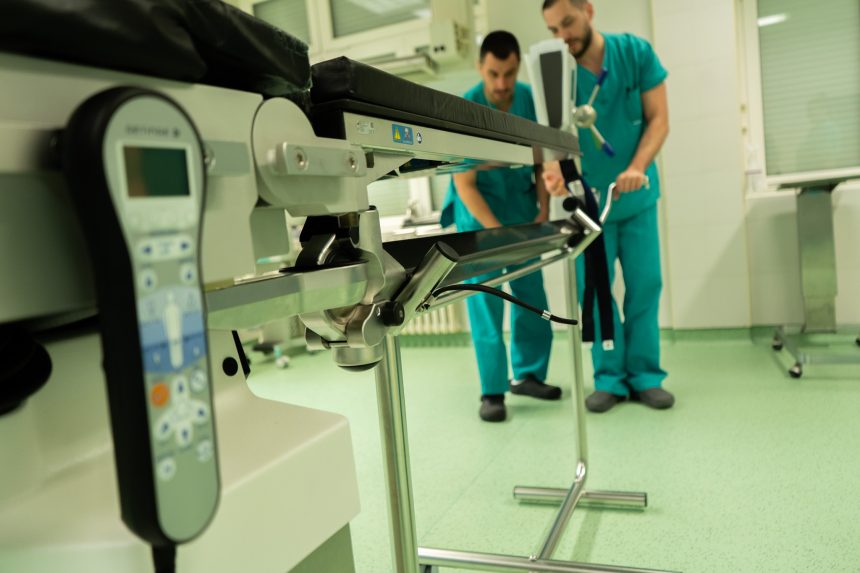 NAJSUVREMENIJE RJEŠENJE – NOVI OPERACIJSKI STOL NA ODJELU ZA ORTOPEDIJU I TRAUMATOLOGIJU